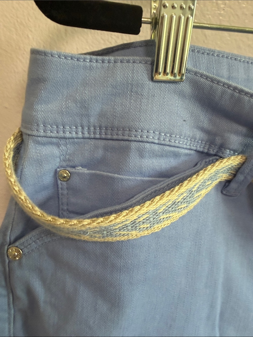 Gloria Vanderbilt Light Blue Capri Bermuda Shorts - Picture 7 of 10